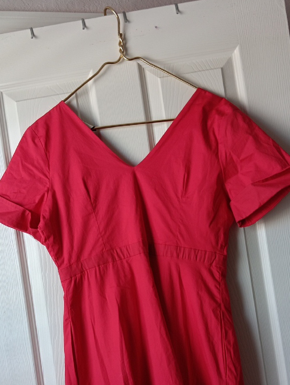 TUCKERNUCK..KATE..RED BUTTON DOWN MIDI - Picture 4 of 7